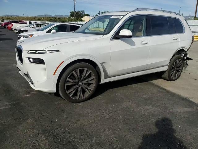 2026 BMW X7 xDrive40I - zdjęcie 14