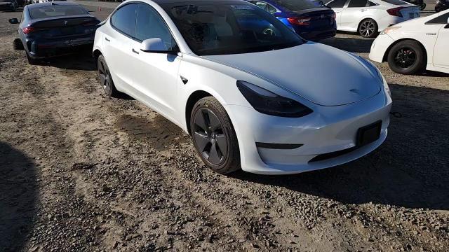 2023 Tesla Model 3 - zdjęcie 14