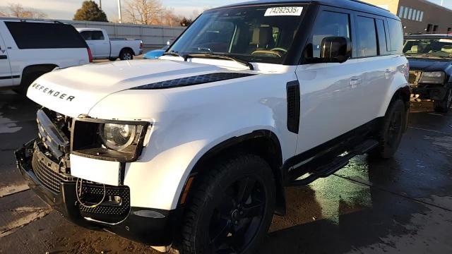 2025 Land Rover Defender 110 X-Dynamic Se - zdjęcie 15