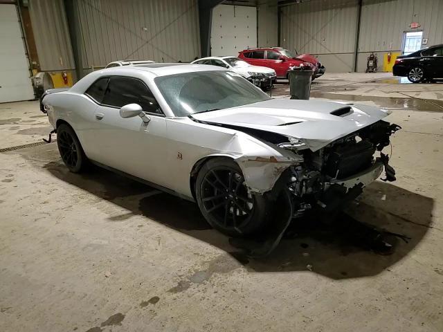 2020 Dodge Challenger R - zdjęcie 14