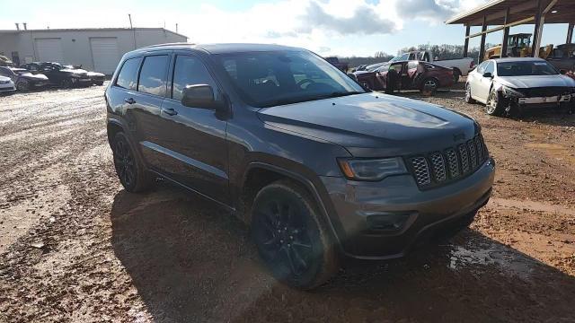 2021 Jeep Grand Cherokee Laredo - zdjęcie 13