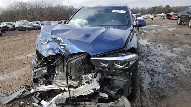 2021 BMW X5 xDrive40I - zdjęcie 14