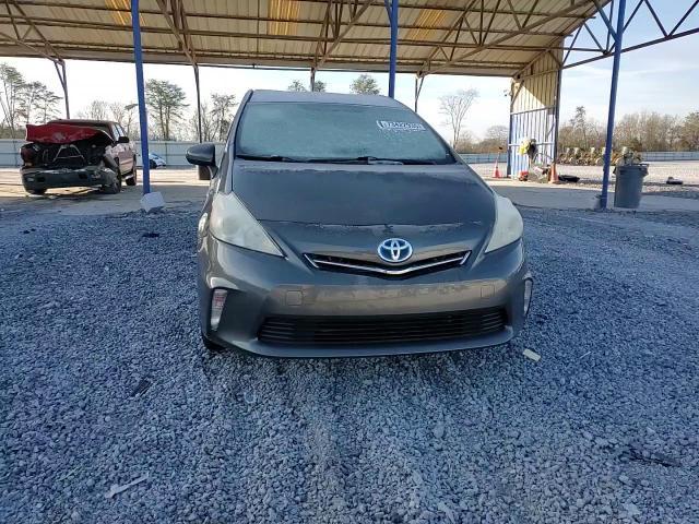 2013 Toyota Prius V - zdjęcie 13