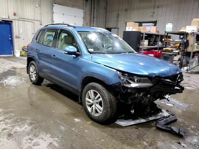 2017 Volkswagen Tiguan S - zdjęcie 14