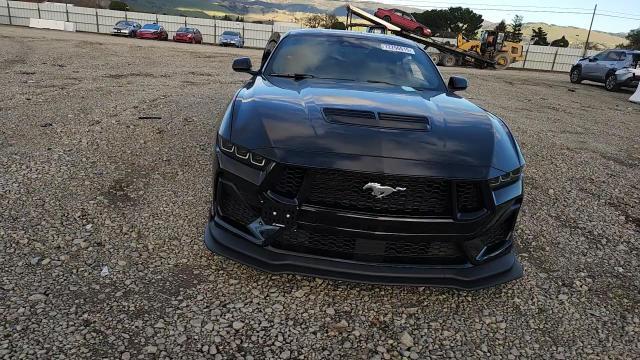 2024 Ford Mustang Gt - zdjęcie 13