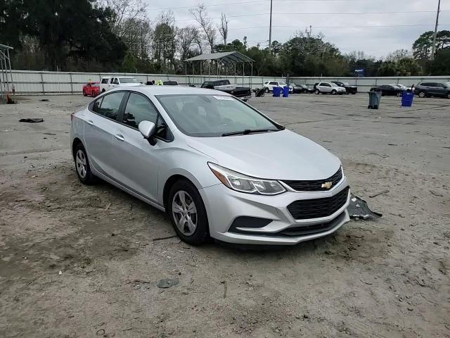 2018 Chevrolet Cruze Ls - zdjęcie 13