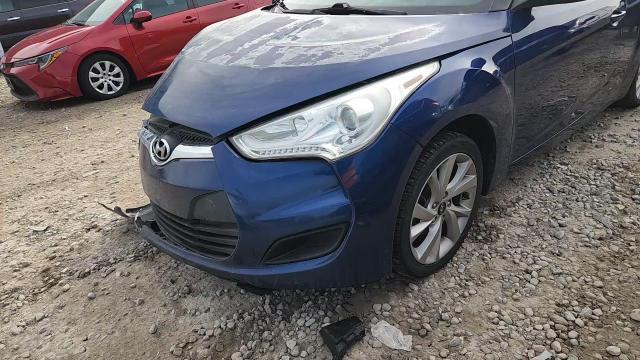 2016 Hyundai Veloster - zdjęcie 13