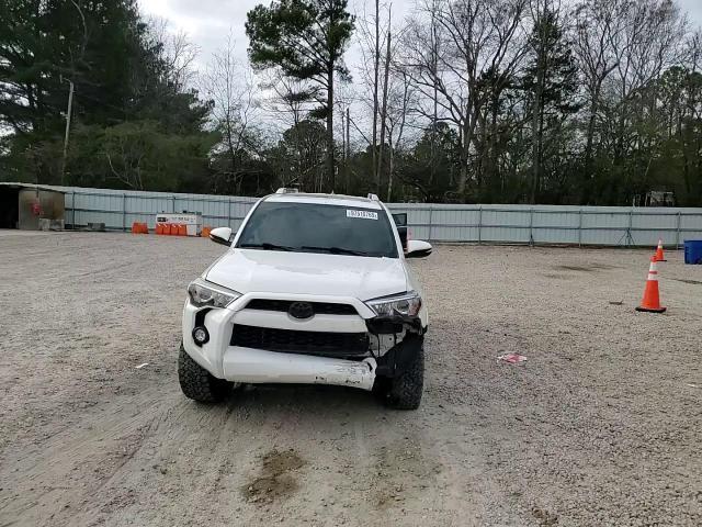 2017 Toyota 4Runner Sr5/Sr5 Premium - zdjęcie 14