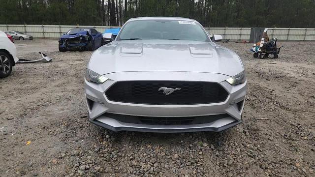 2019 Ford Mustang - zdjęcie 14
