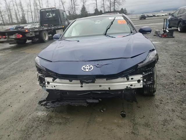 2025 Toyota Camry Le - zdjęcie 13