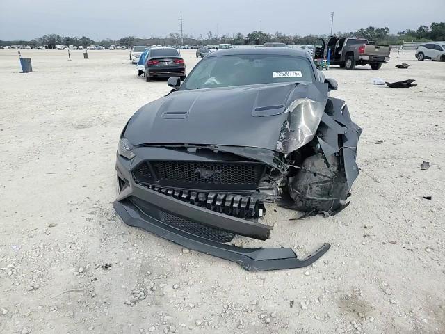 2020 Ford Mustang Gt - zdjęcie 14