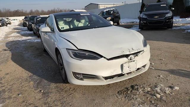 2017 Tesla Model S - zdjęcie 14