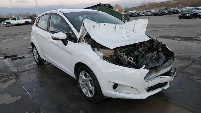 2014 Ford Fiesta Se - zdjęcie 15