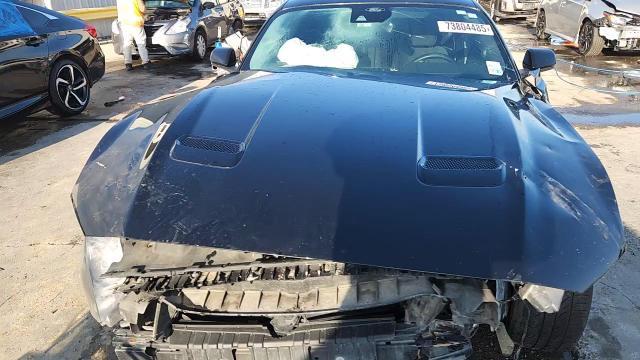 2021 Ford Mustang - zdjęcie 14