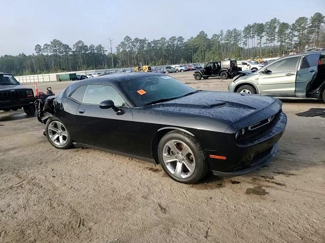2017 Dodge Challenger Sxt - zdjęcie 13