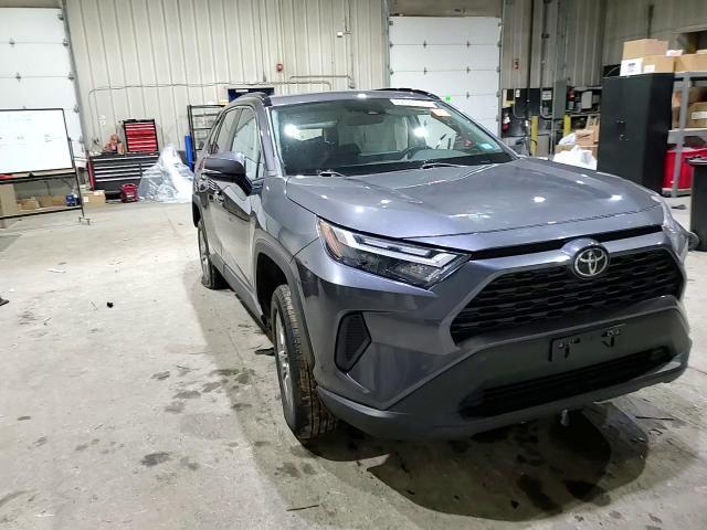 2024 Toyota Rav4 Xle - zdjęcie 13