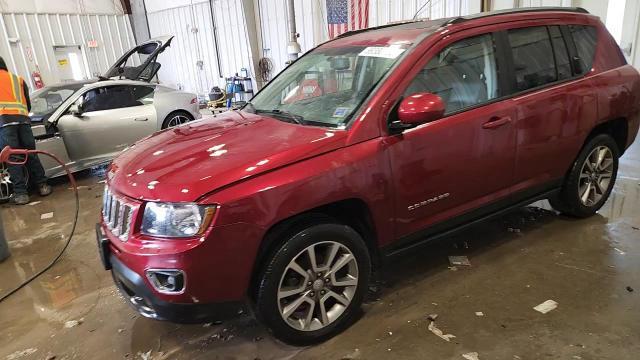 2016 Jeep Compass Latitude - zdjęcie 14