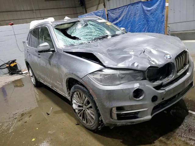 2016 BMW X5 xDrive50I - zdjęcie 14