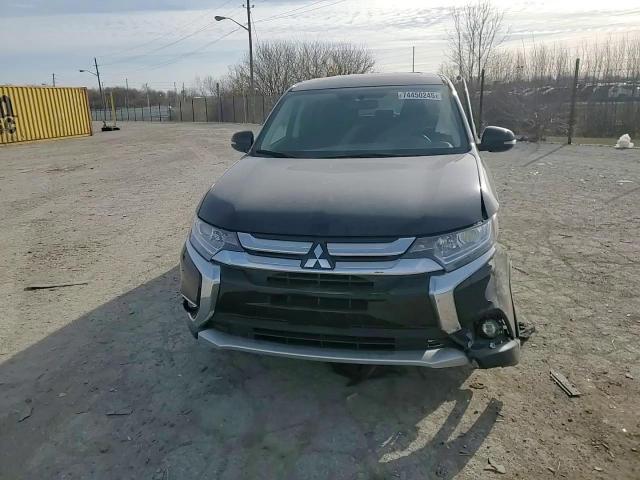 2018 Mitsubishi Outlander Se - zdjęcie 14