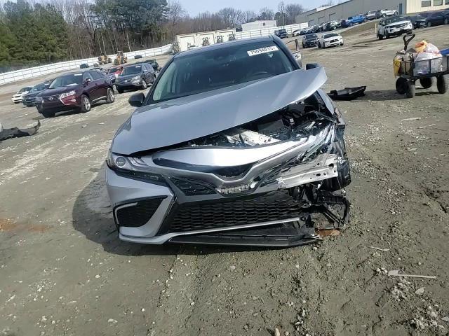 2024 Toyota Camry Xse - zdjęcie 13