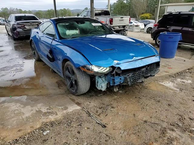 2021 Ford Mustang - zdjęcie 13