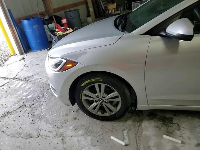 2018 Hyundai Elantra Sel - zdjęcie 13