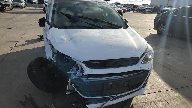 2022 Chevrolet Spark Ls - zdjęcie 14