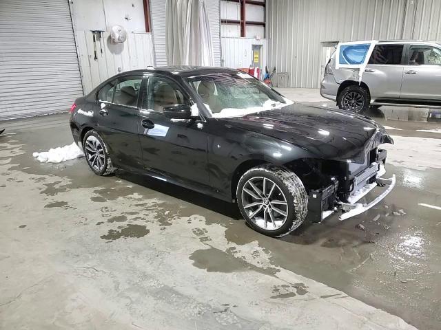 2022 BMW 330Xi - zdjęcie 14