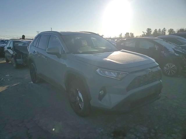 2021 Toyota Rav4 Xle - zdjęcie 15