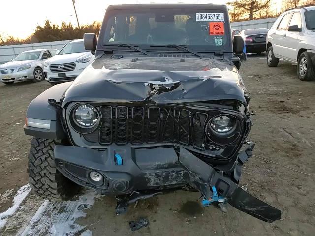 2024 Jeep Wrangler 4Xe - zdjęcie 13