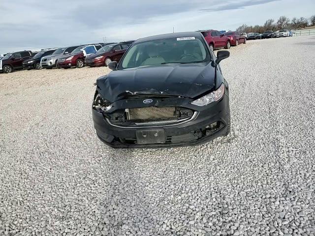 2018 Ford Fusion S - zdjęcie 13