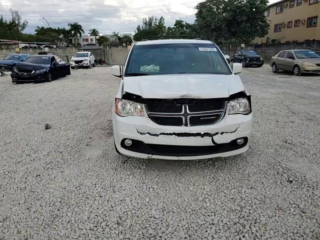 2017 Dodge Grand Caravan Sxt - zdjęcie 14