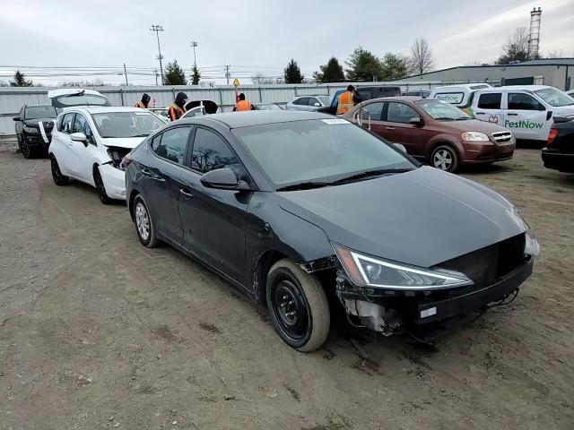 2020 Hyundai Elantra Se - zdjęcie 13