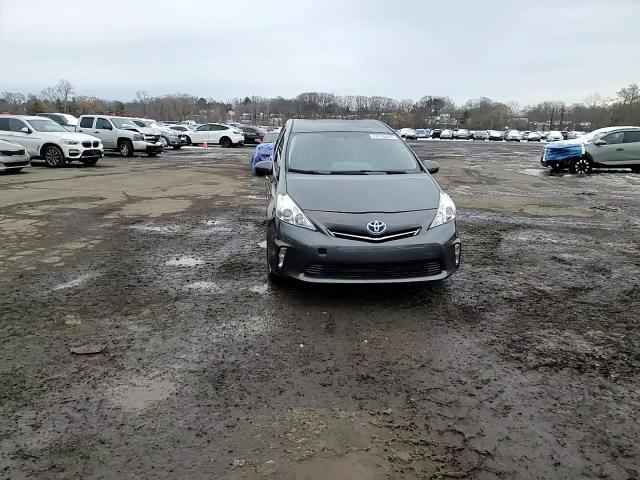 2013 Toyota Prius V - zdjęcie 13