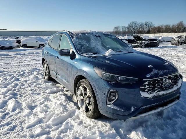 2023 Ford Escape St Line Elite - zdjęcie 14