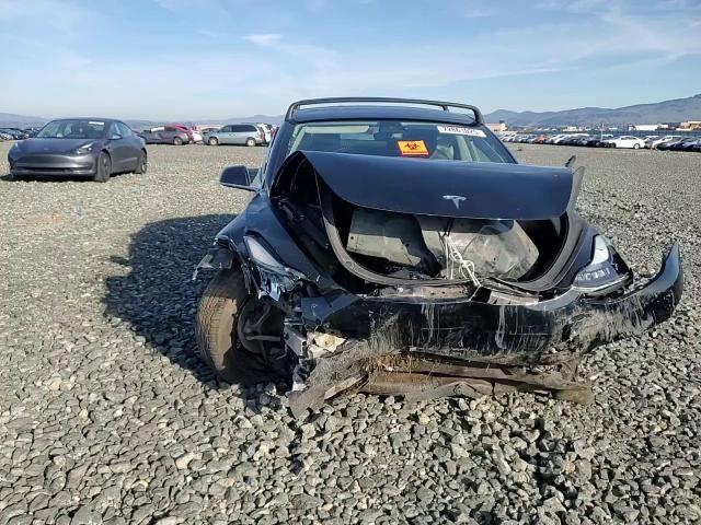 2019 Tesla Model 3 - zdjęcie 13