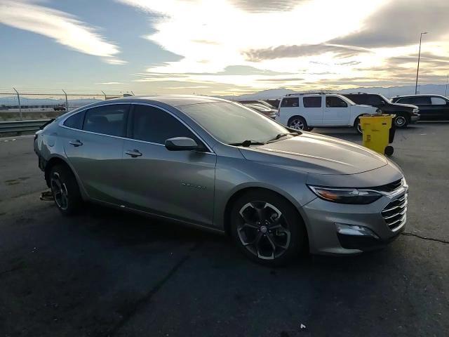 2022 Chevrolet Malibu Lt - zdjęcie 14