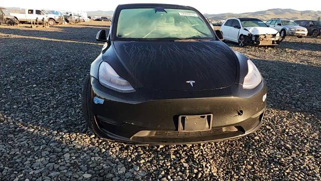 2021 Tesla Model Y - zdjęcie 13