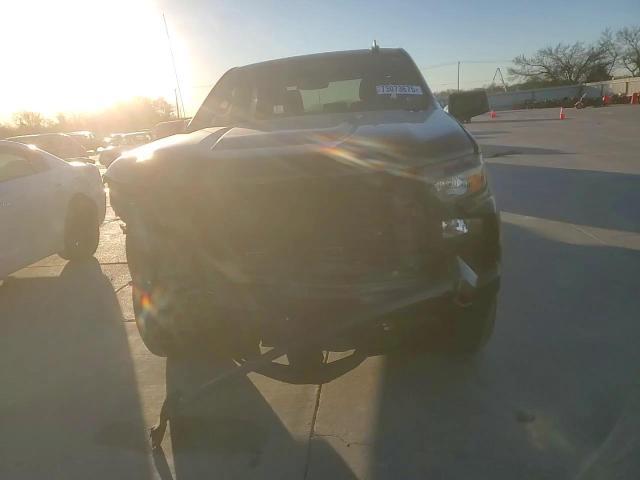 2022 Chevrolet Silverado C1500 Custom - zdjęcie 13