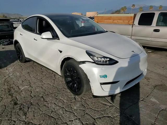 2022 Tesla Model Y - zdjęcie 14