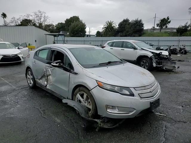 2015 Chevrolet Volt - zdjęcie 13