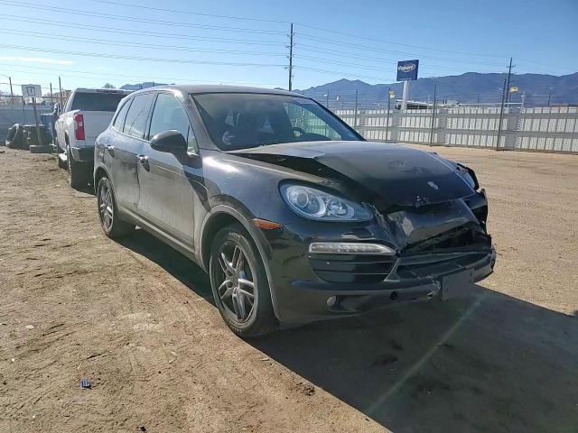 2013 Porsche Cayenne - zdjęcie 14