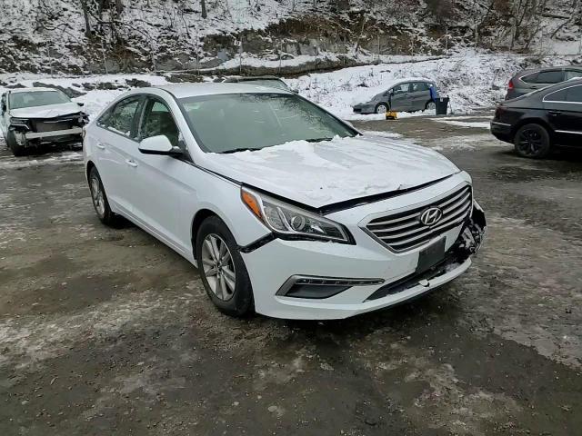2015 Hyundai Sonata Se - zdjęcie 13