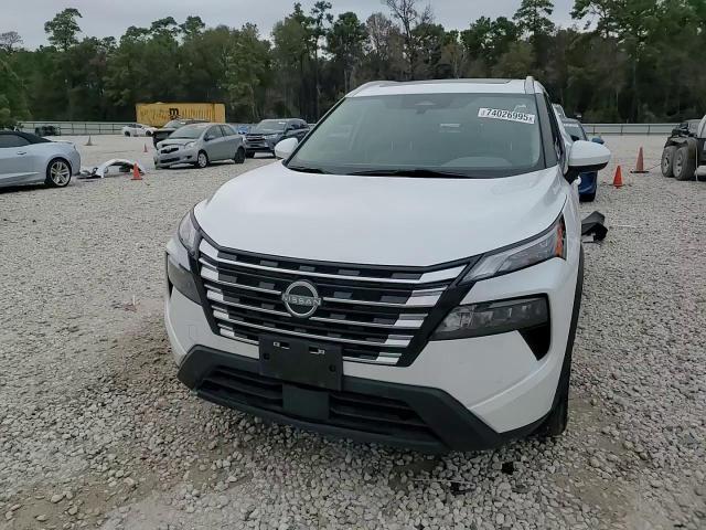 2024 Nissan Rogue Sv - zdjęcie 14