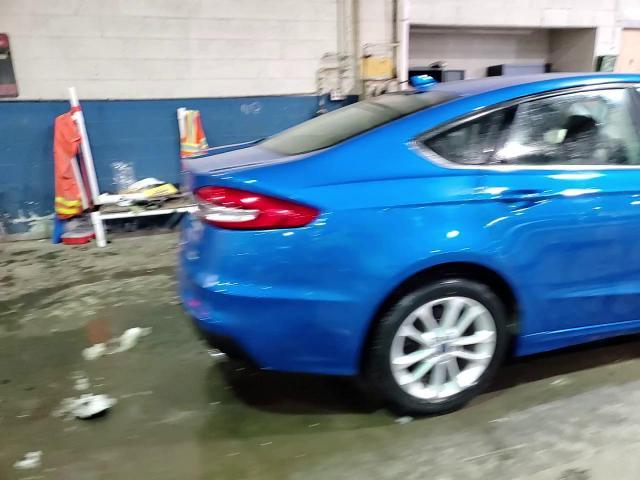 2020 Ford Fusion Se - zdjęcie 13