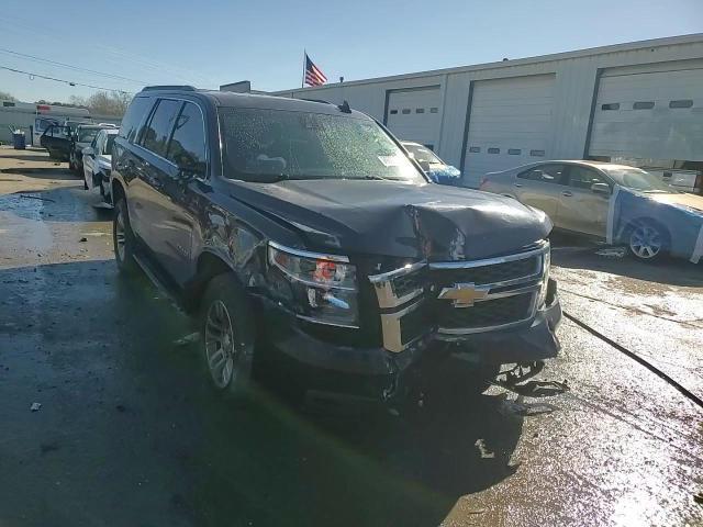 2017 Chevrolet Tahoe C1500 Lt - zdjęcie 14