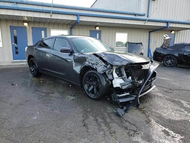 2015 Dodge Charger Sxt - zdjęcie 13