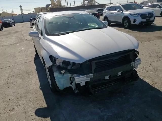 2015 Ford Fusion Titanium Phev - zdjęcie 10