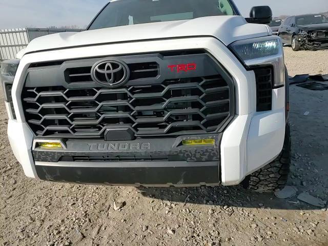 2022 Toyota Tundra Sr5 - zdjęcie 13