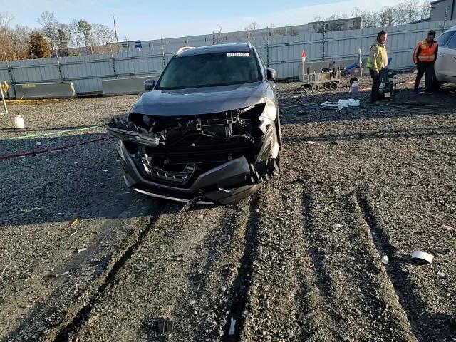 2017 Nissan Rogue Sl - zdjęcie 14